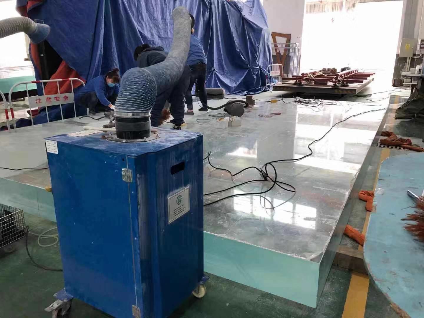 350gao免费永久视频 寿光别墅无边界透明泳池一，瑞地格乐亚克力游泳池